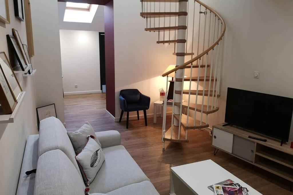 블루아 Le Duplex Des Quais 아파트 외부 사진